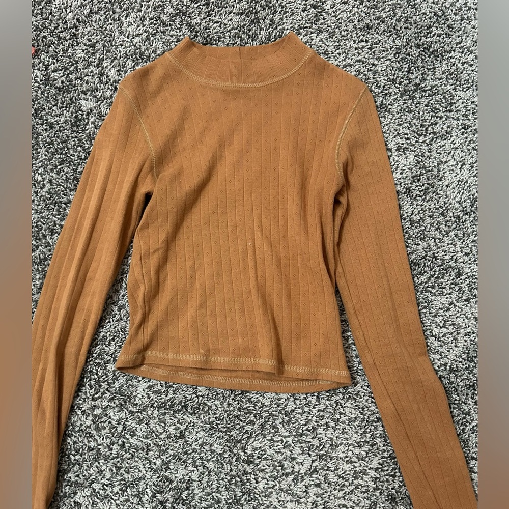 AE never worn long sleeve brown